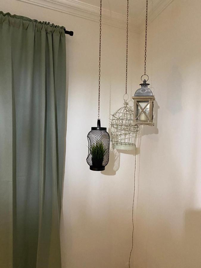 אלמיירים Country Town Apartment מראה חיצוני תמונה