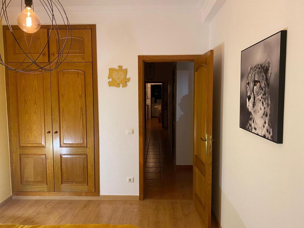 אלמיירים Country Town Apartment מראה חיצוני תמונה